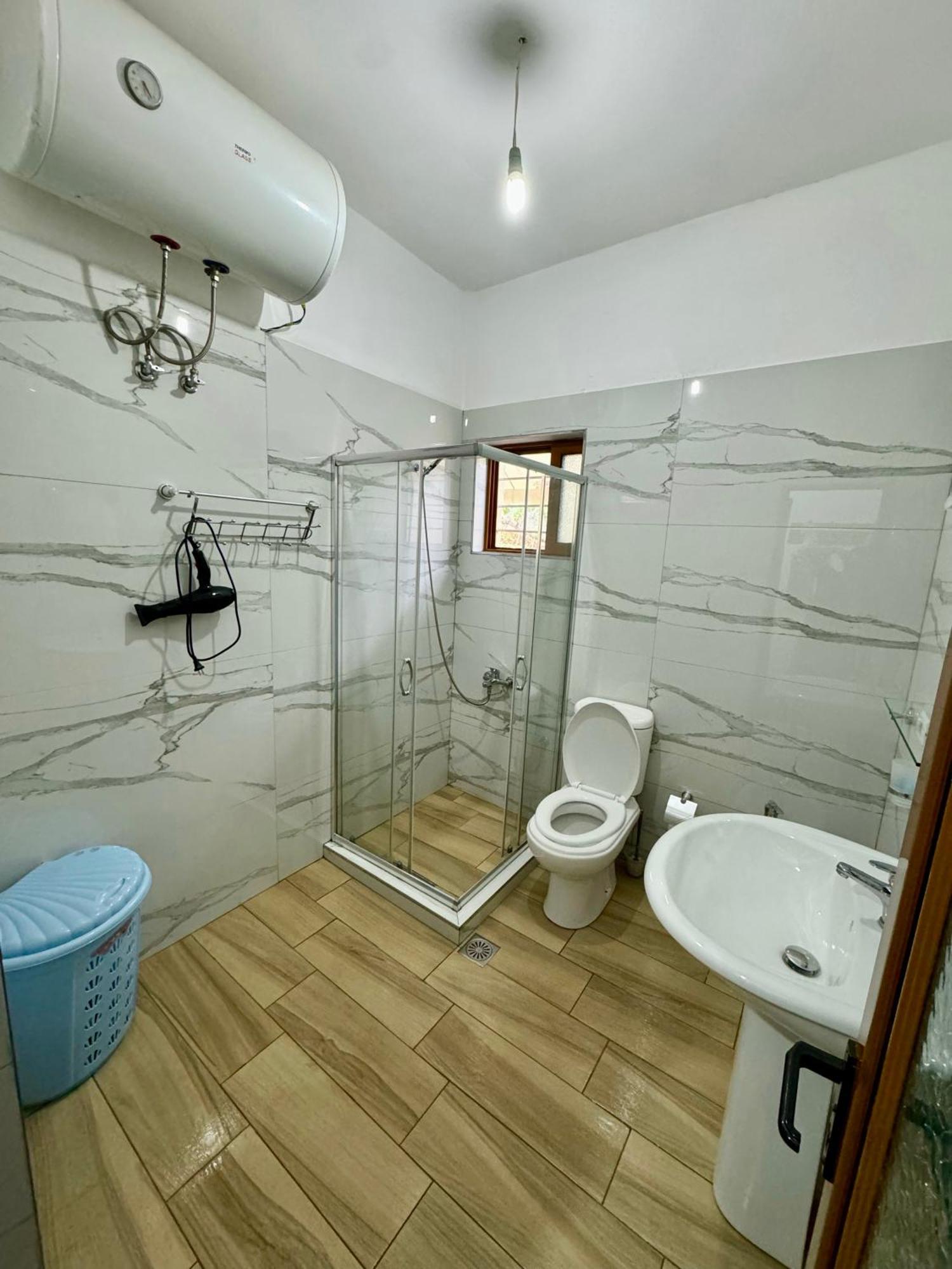 Vila Paza Саранде Екстериор снимка