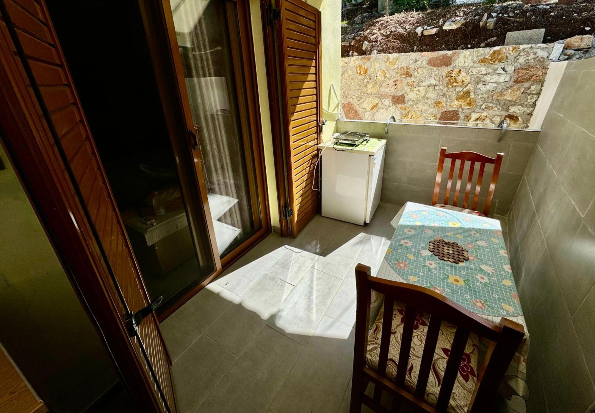 Vila Paza Саранде Екстериор снимка